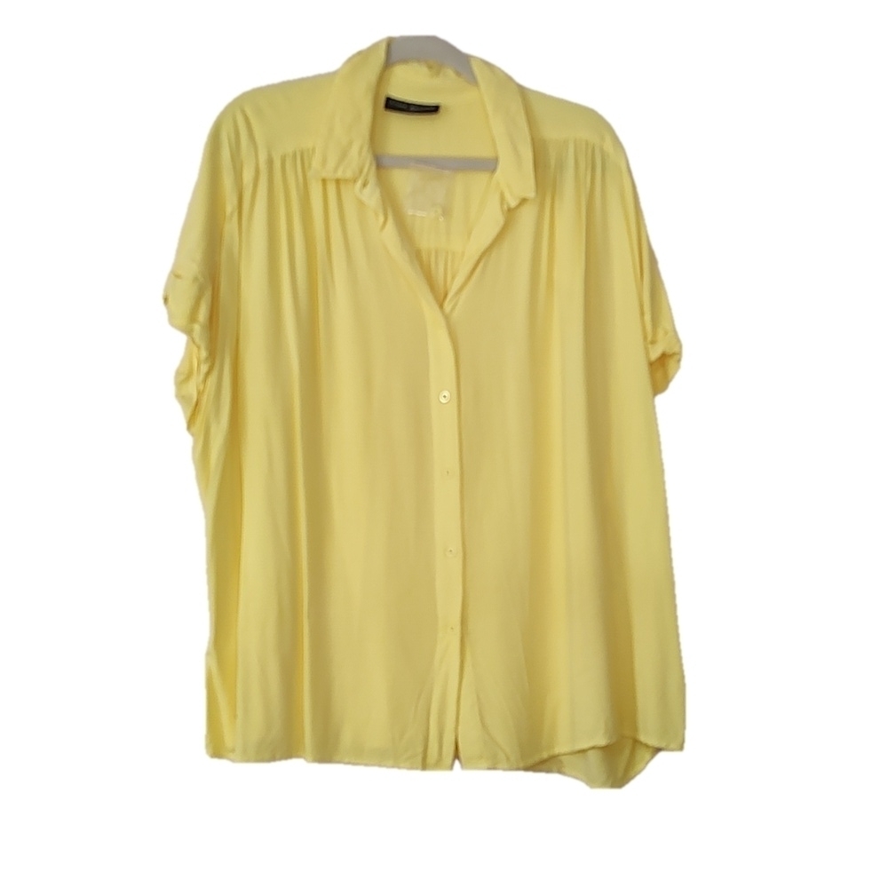 Lane Bryant Yellow Cap Sleeve Button Down Top Size 20